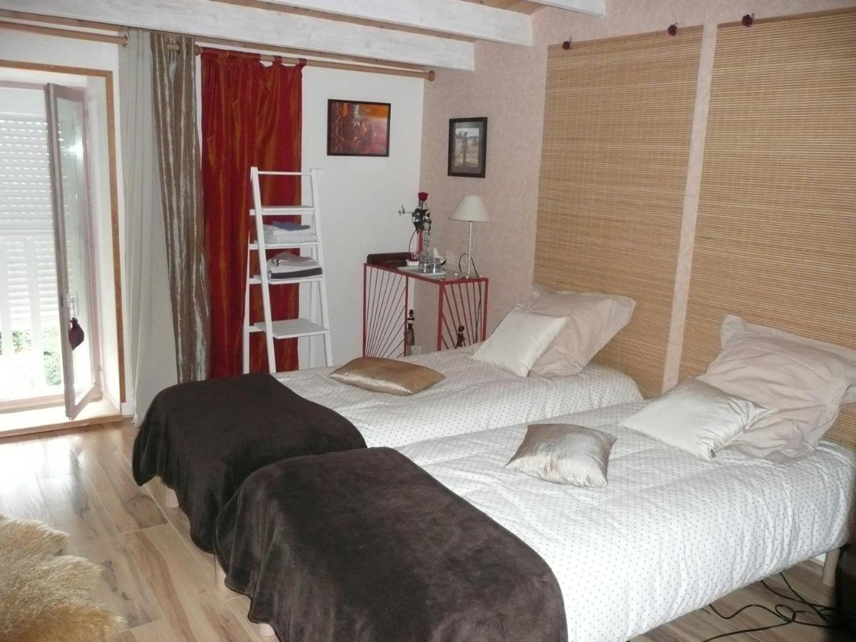 Hotel La Belle Des Champs Saint-Andelain Exteriér fotografie